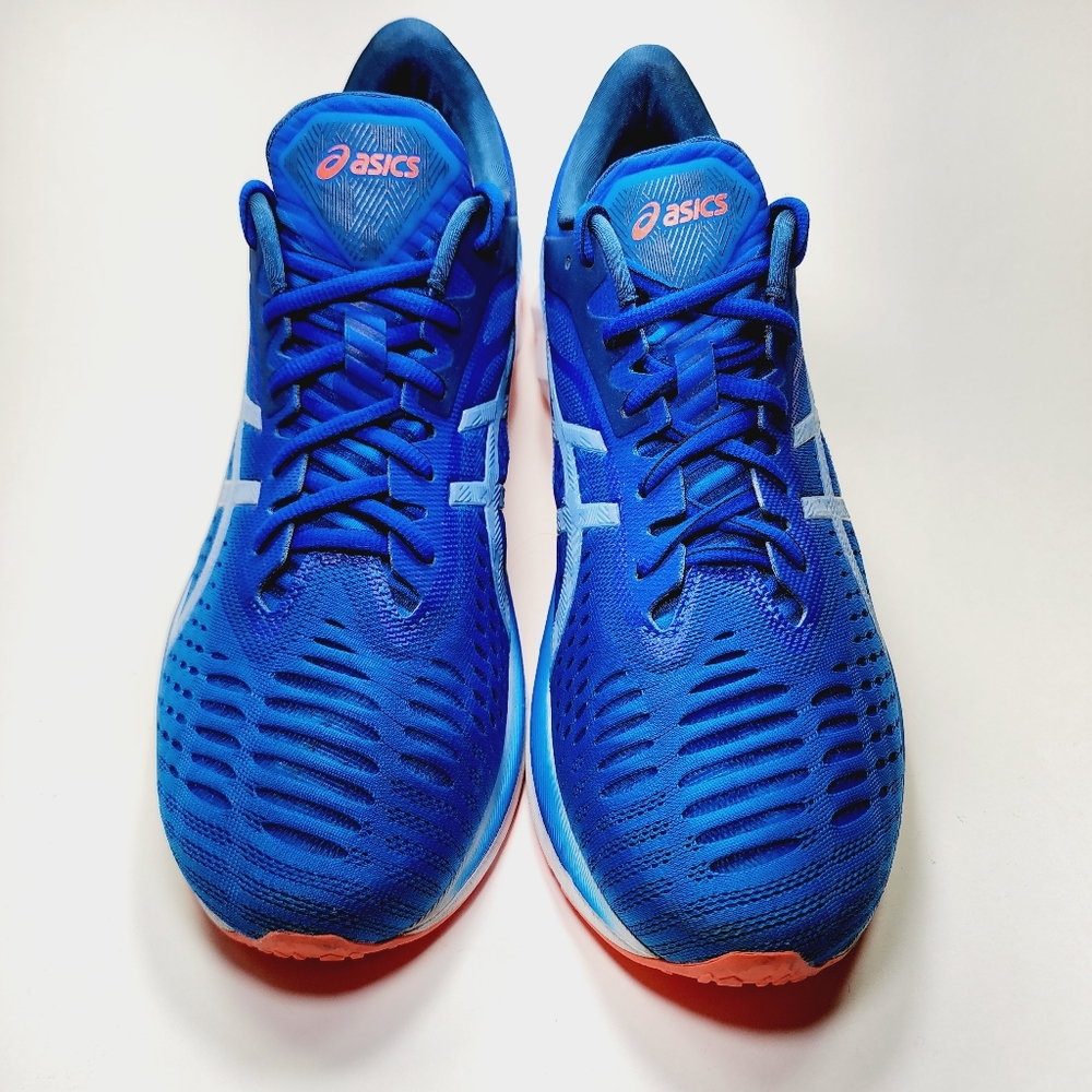 Oasics Size 10.5 Men Shoes.